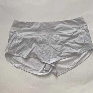 Lululemon Speed Short Size 6 White